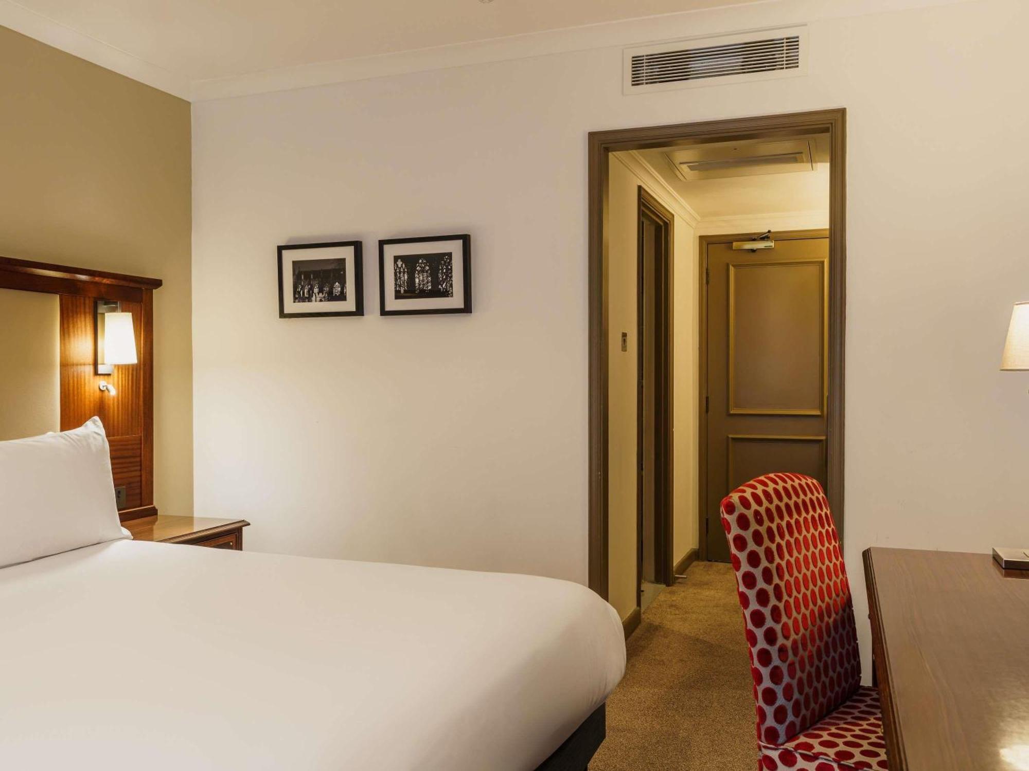 Accessible Classic Room One Double or Two single Beds,1742572710:JPEG